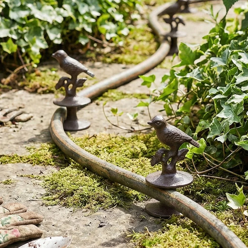 Vintage Style Cast Iron Bird Water Pipe Holder for Garden Lawn For Yard Decoration Outdoor Ornament Brown 8.0x4.0x31.0cm