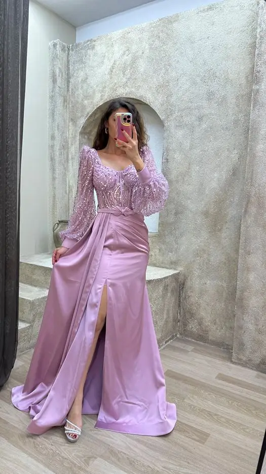 

Celebrity Pink Balloon Sleeve Sheer Long Sleeve Sequin Details Embroidery Design Evening Gown Slit Mermaid Christmas Ball Gown