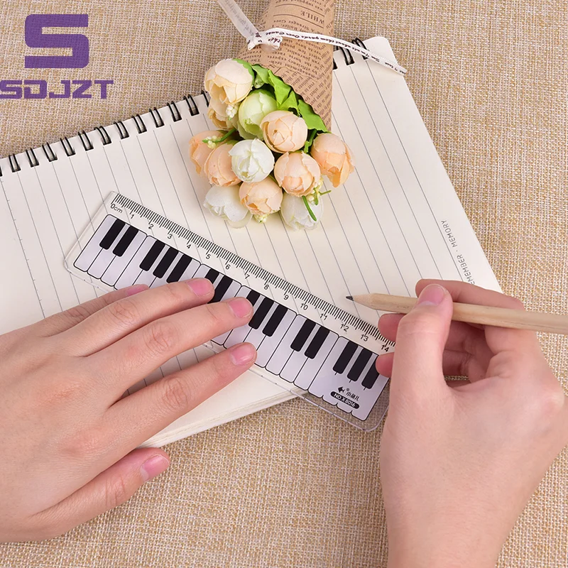 

1Pc Creative Piano Keyboard Ruler 15cm Black And White Plastic Straight Ruler Learning Stationery Measurement Supplies