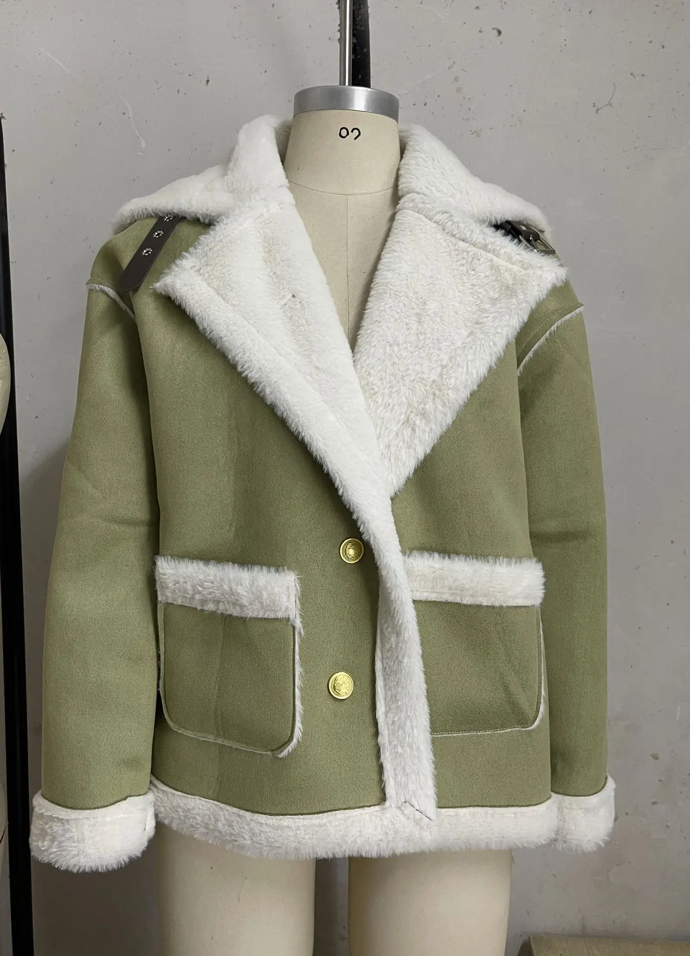 Women Shearling Jacket Casual Short Coat Y2k Turn Down Collar Long Coats Single Breasted Loose Street Wear Thick 2025 Winter