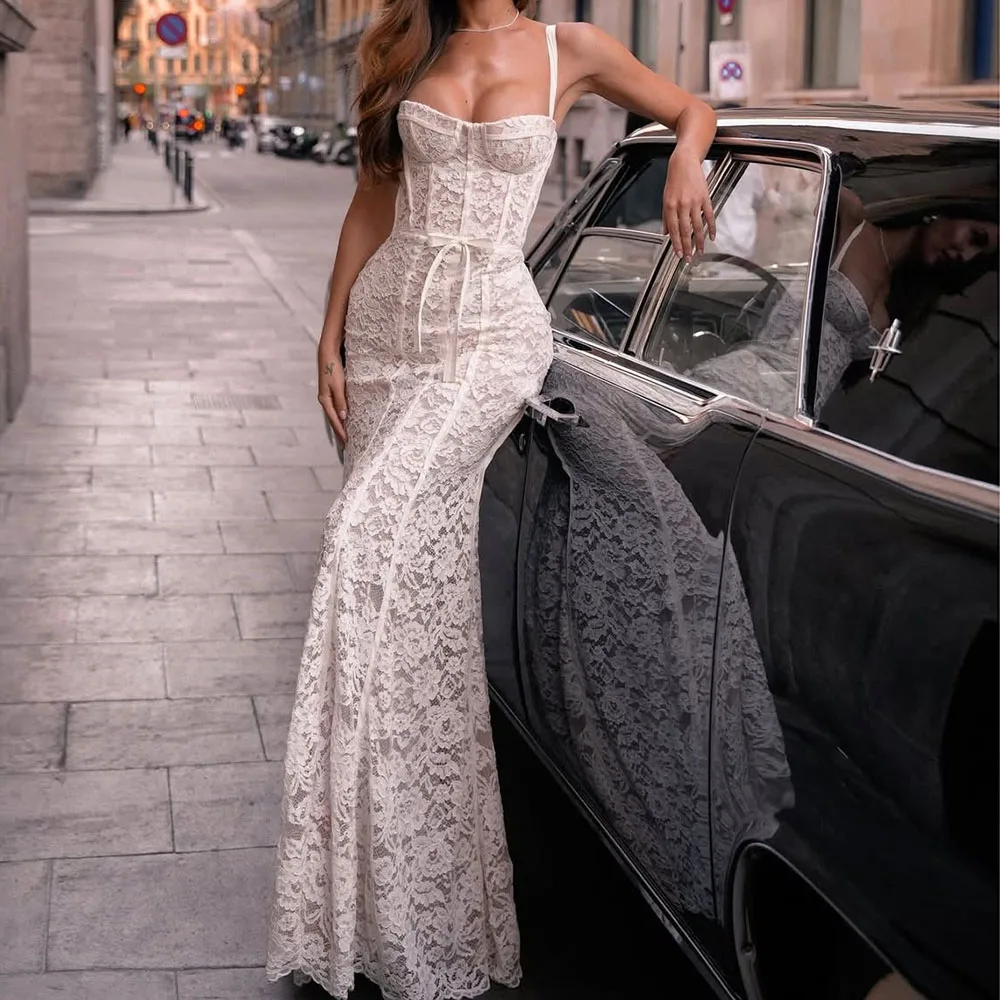 

Customized A-Line Prom Dresses Floor-Length Spaghetti Strap Sleeveless Evening Gown Simple Fashion Lace Draped Party Gown