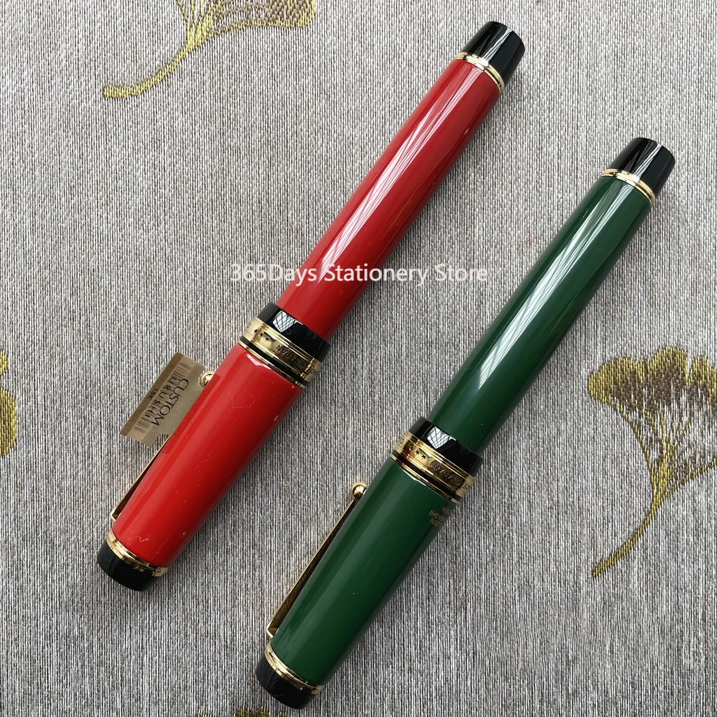 

Pilot 30 Large Fountain Pen 18K Two-Color Nib CUSTOM URUSHI FKV88SR Dill Painted Hard Rubber Raw Paint Supplies Stationery Gift