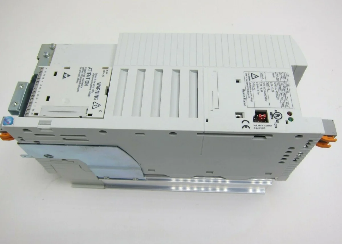 

100% Original New E84AVHCE1524SB0 E84AVSCE7524SX0 MCS06F60LRS0P1-A11N-ST5S00N-R2SU Drive 1 Year Warranty Fast Shipping