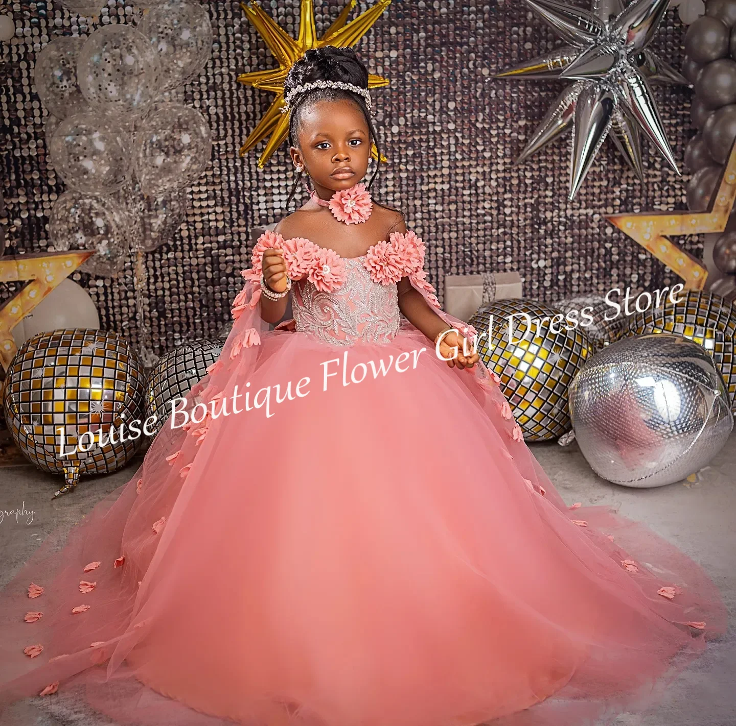 럭셔리 플라워 걸 드레스 오프숄더 A라인 3D 플라워 튤 캡 슬리브 스팽글 드레스 소녀들을 위한 사랑스러운 첫 영성체 가운