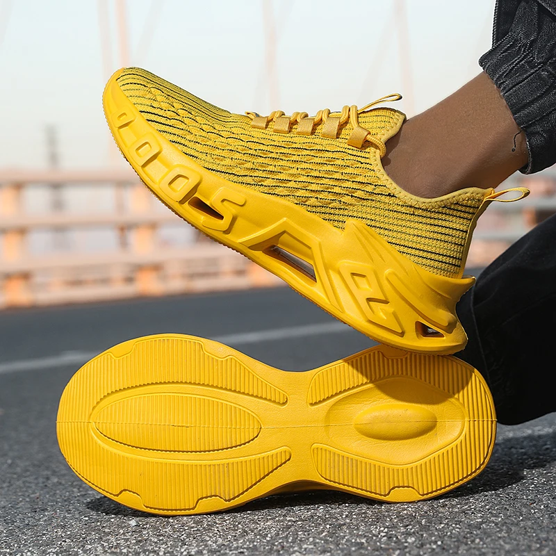 Men Sports Running Black Jogging Shoes Casual Sneakers Brown Outdoor Breathable Mesh Light Shock-absorption Black Tennis 39-46