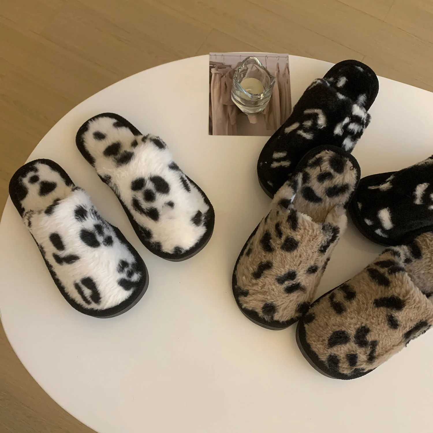 

Autumn Winter Home Cotton Slippers Non-slip Korean Leopard Pattern Warm Fashion Fury Soft Bottom Shoes Couple's Style
