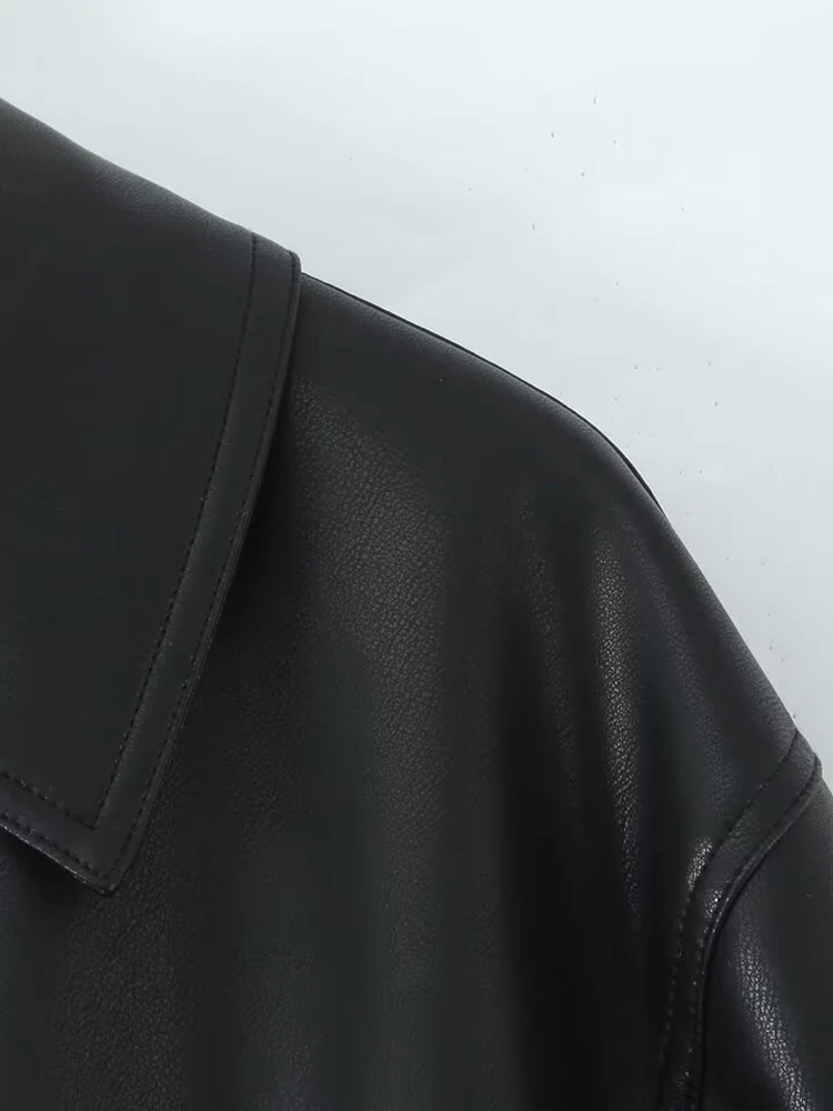 Modische und vielseitige Damenjacke aus einfarbigem Kunstleder mit Bomberkragen und langen Ärmeln im europäischen Stil.