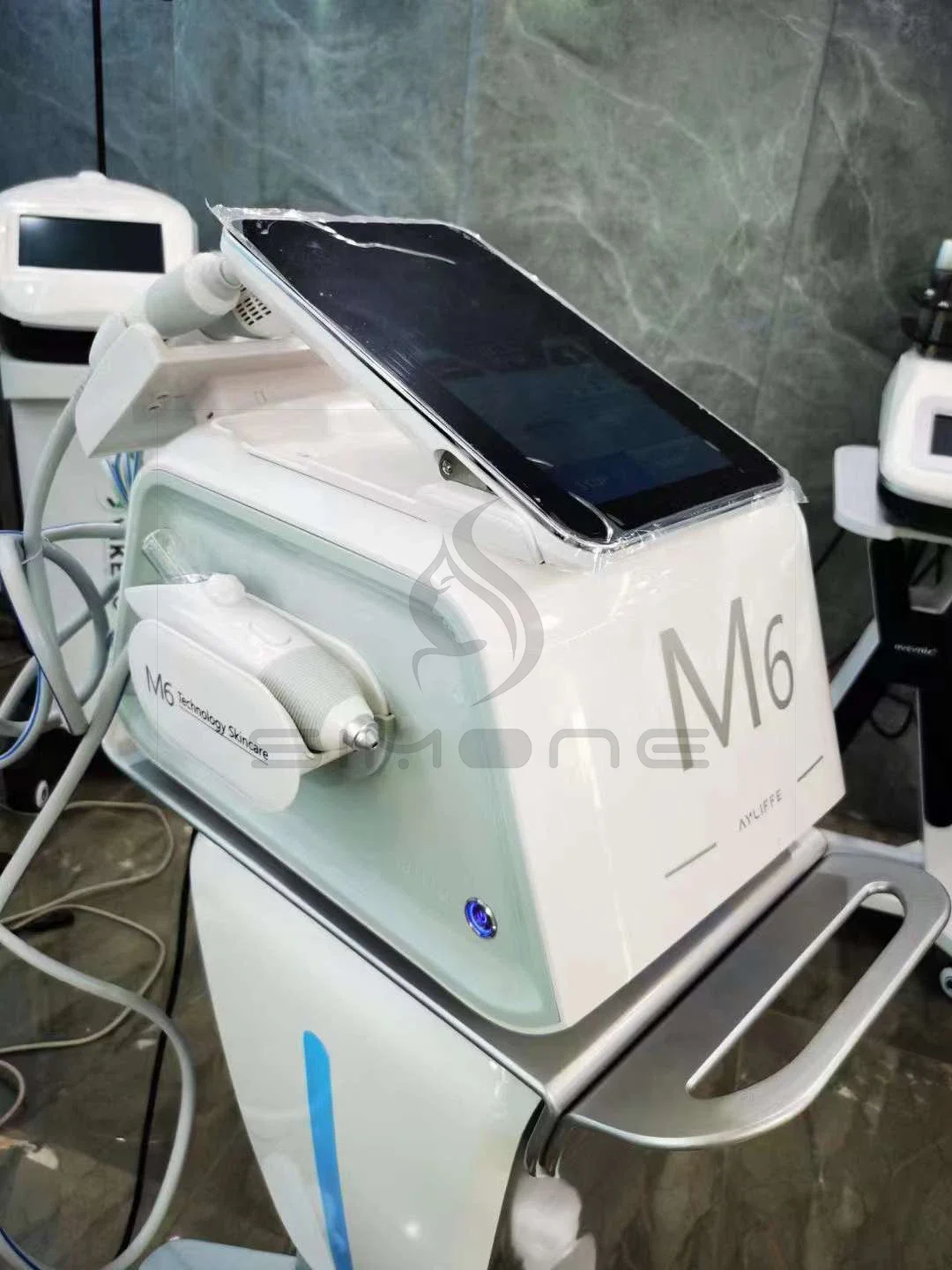 Equipment for Beauty Salon M6 Skin Care Facial Machine Multifunction Portable Facial Instrument Hydrogen and Oxygen Cleaning