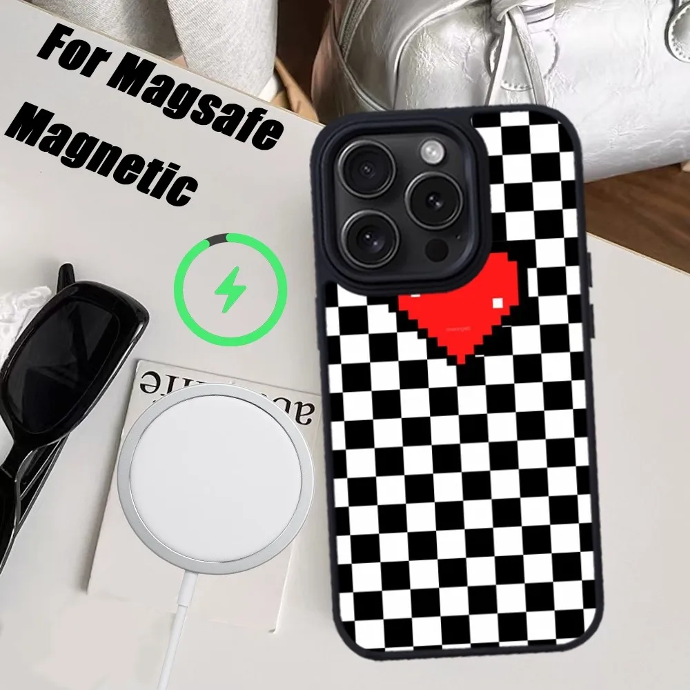 Checkerboard Checkered Chess Board Phone Case For iPhone 15 14 13 12 11 Pro Max Plus Magnetic for Macsafe Cases Cover