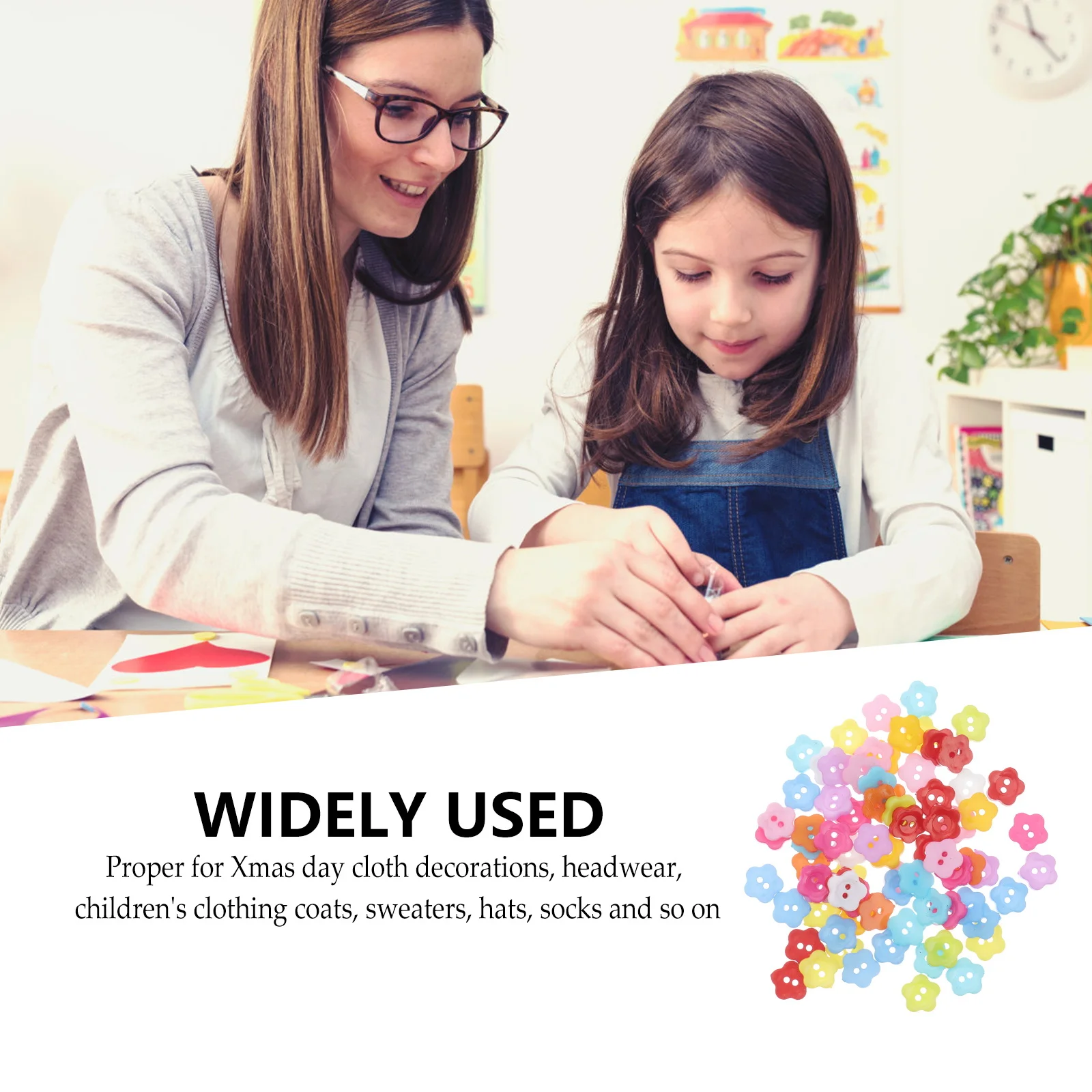 

200Pcs Multi-Purpose Plum Flower Buttons Lightweight Plastic DIY Sewing Clothes Accessories for Craft and Gifts