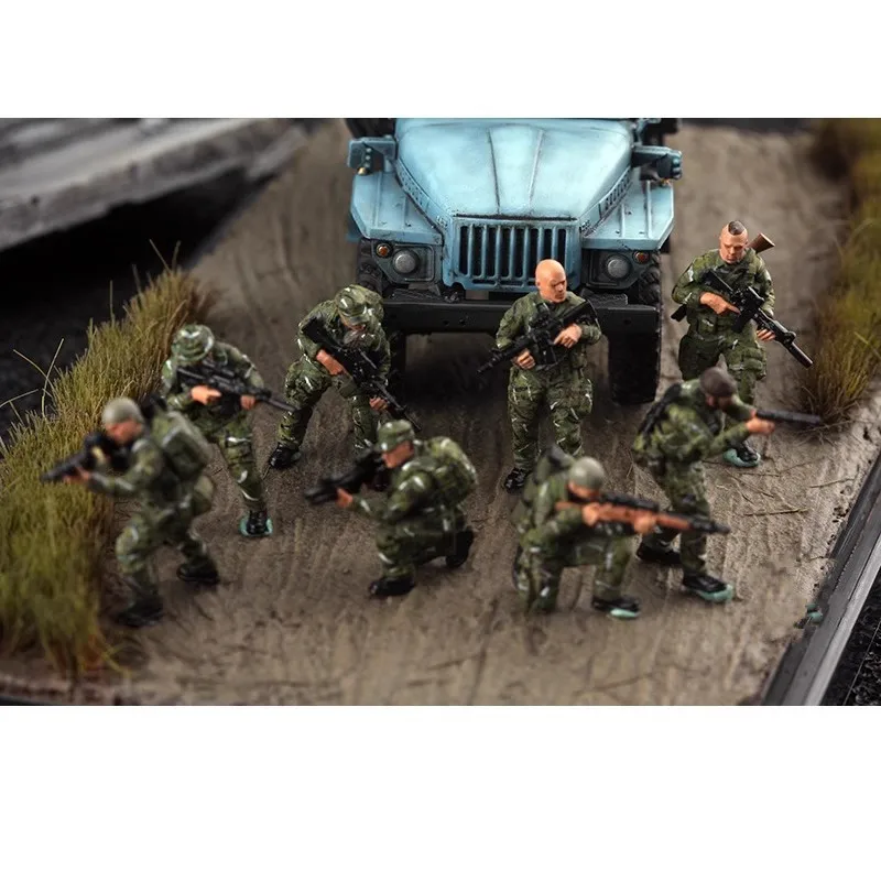 

1:72 Scale Model 8Pcs Members Of The US Jungle SEAL Team Soldiers Action Figure Doll Toys DIY Scene Accessory Display Fans