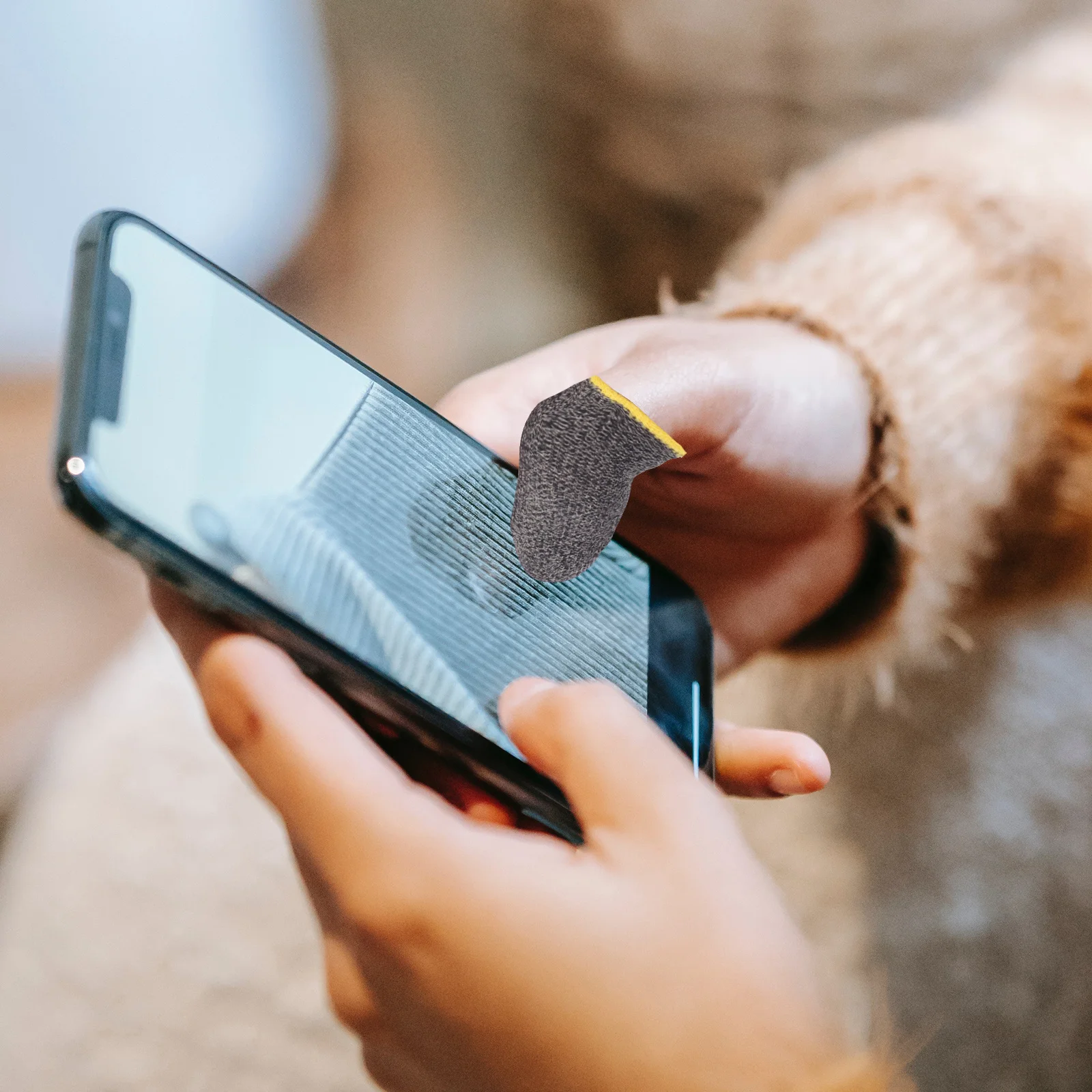 30Pcs Silver Fiber Gaming Finger Sleeves Breathable Elastic Thumb Sleeve Anti-Sweat Finger Protector Touch Screen Cover