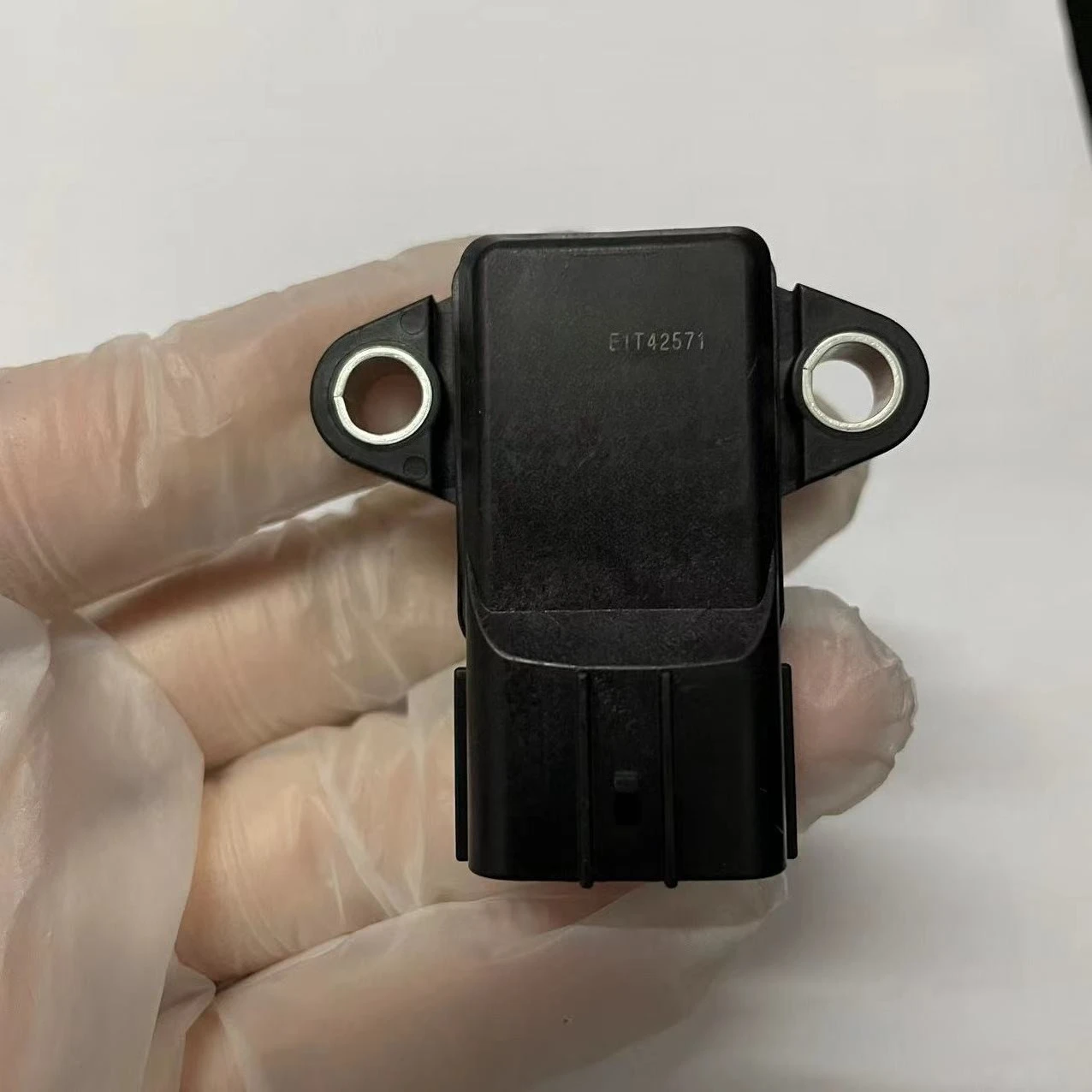 

Датчик давления воздуха во впускном коллекторе (MAP-сенсор) E1T42571 68F-83688-00 68F8368800 для Yamaha VX1100 VX110 VX 2004-2012 гг.