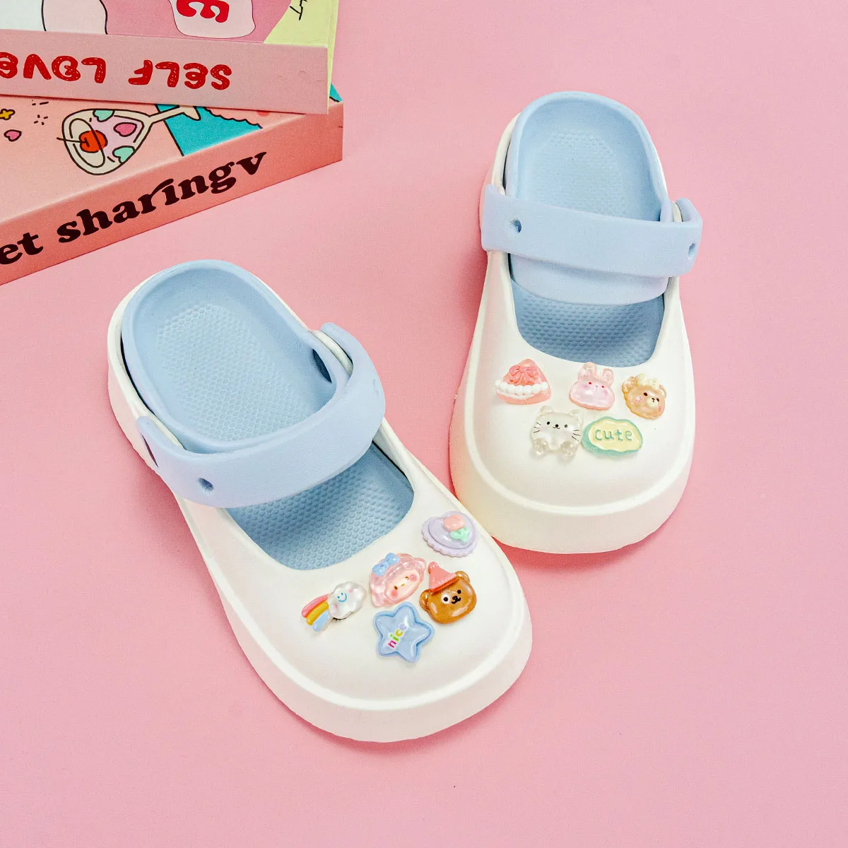 New Cartoon Double Rainbow Girls' Clogs for Outdoor Wear, Fashionable Slippers, Non-Slip Height-Increasing Closed-Toe Shoes 60
