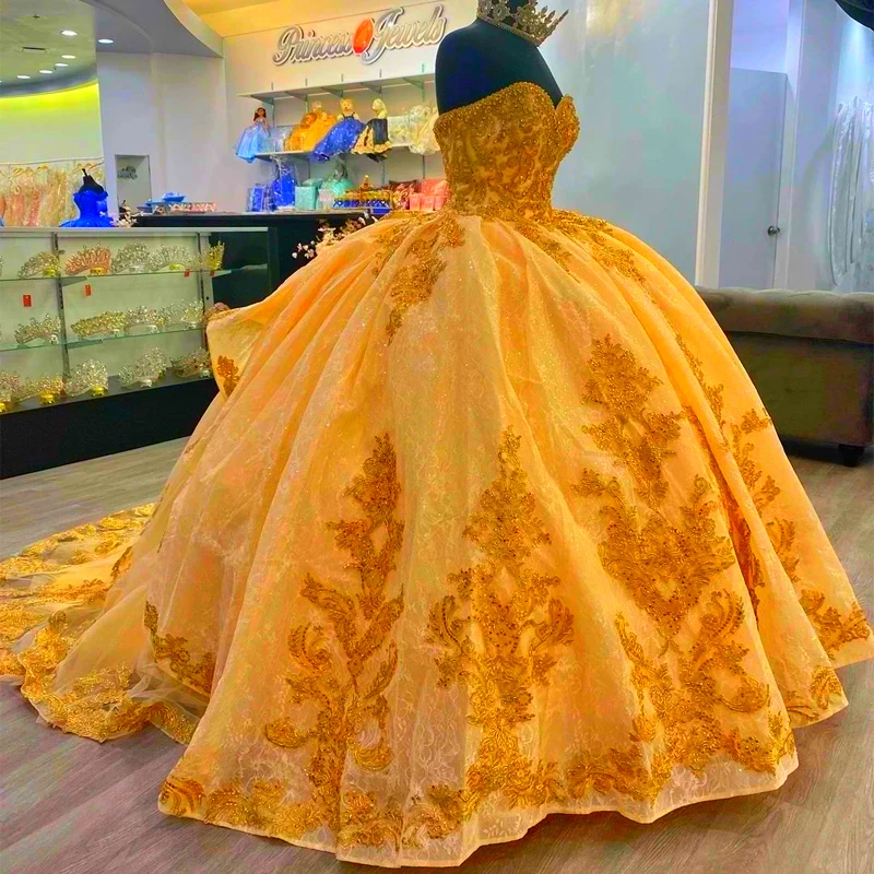 

Princess Quinceanera With Shiny Gold Appliques Vestidos De 15 Anos Corset Back Court Train Formal Birthday Party Dress Beaded
