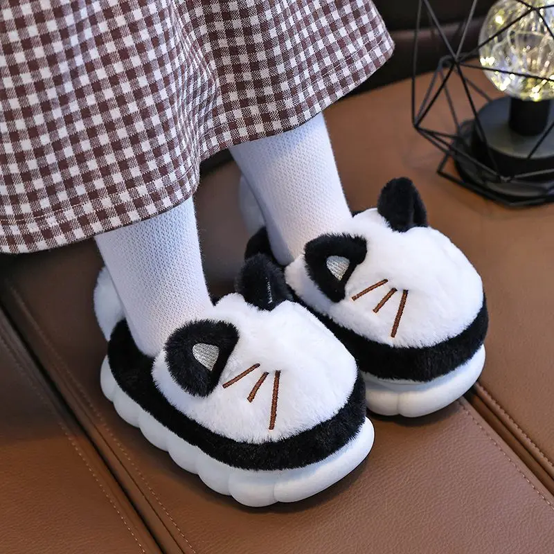 

2026 New Kids Slippers for Girls Toddler Baby Cute Cartoon Design Soft Sole Non Slip Warm Cotton Home Indoor Cozy Shoes
