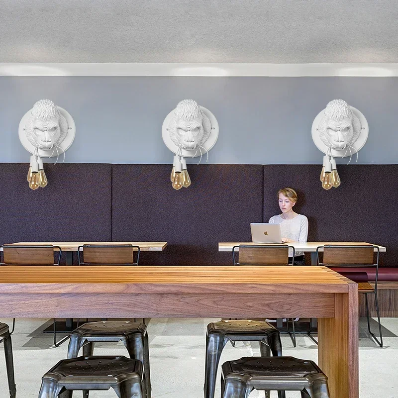 SANDYHA Modern Creative Personalized Resin Gorilla Wall Lamp Retro Animal LED Bedroom Bedside Home Decor Wall  Lighting  Fixture