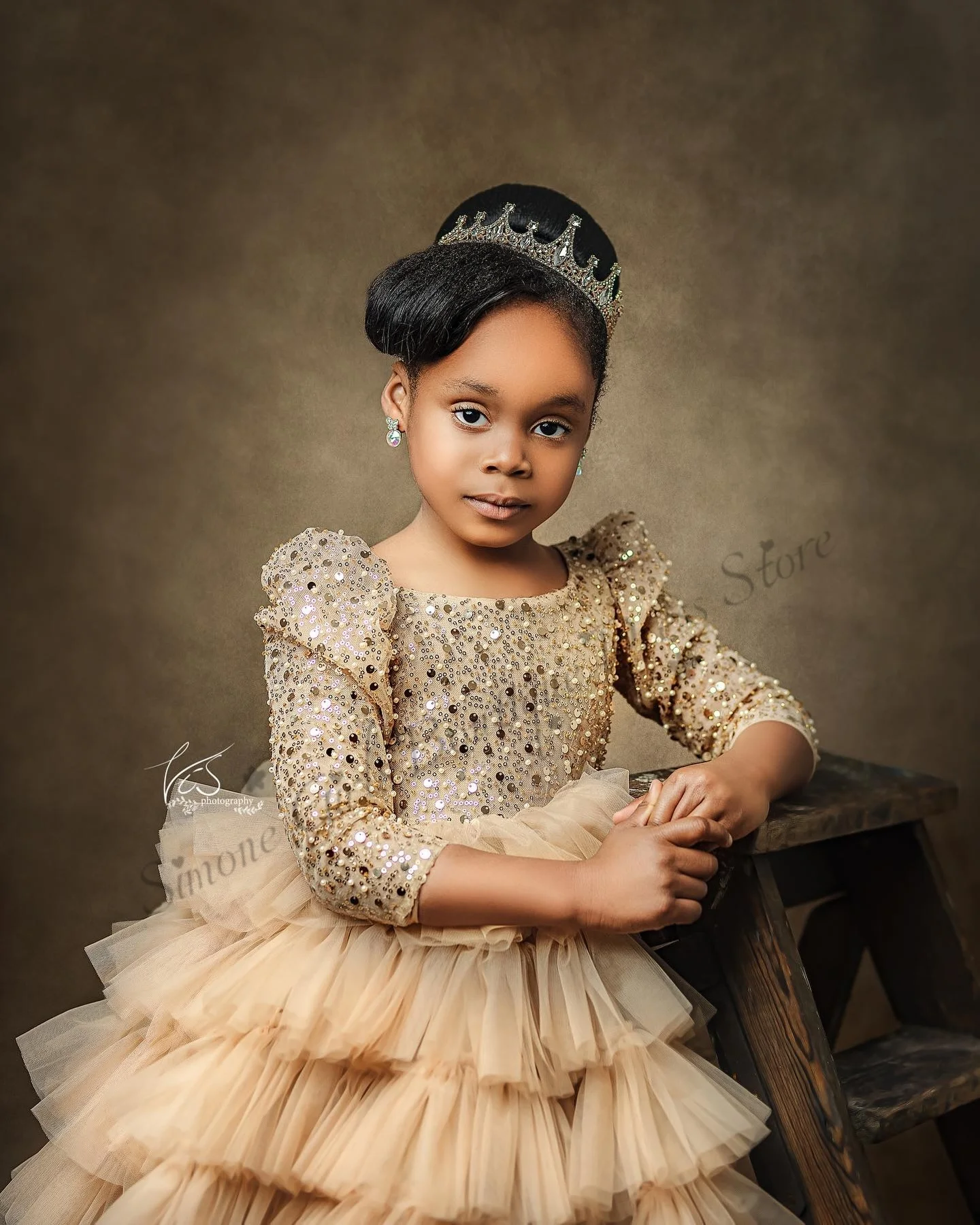 Sequins Champagne Flower Girl Dresses For Wedding High-Low Length Layered 3/4 Sleeves Kids Birthday First Communion Gowns