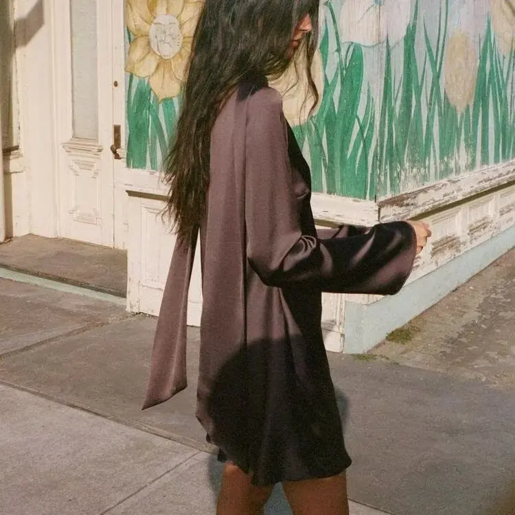 실크 새틴 느낌 스카프 V넥 여성용 가을 신상 스트레이트 컷 롱 스카프 출퇴근용