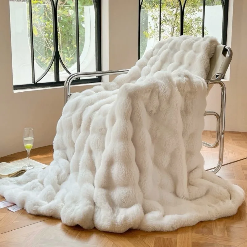 Imitation Rabbit Plush Blanket Thick Milk Velvet Sofa Cover Blanket Office Nap Shawl Blanket Comfortable Double-faced Fleece