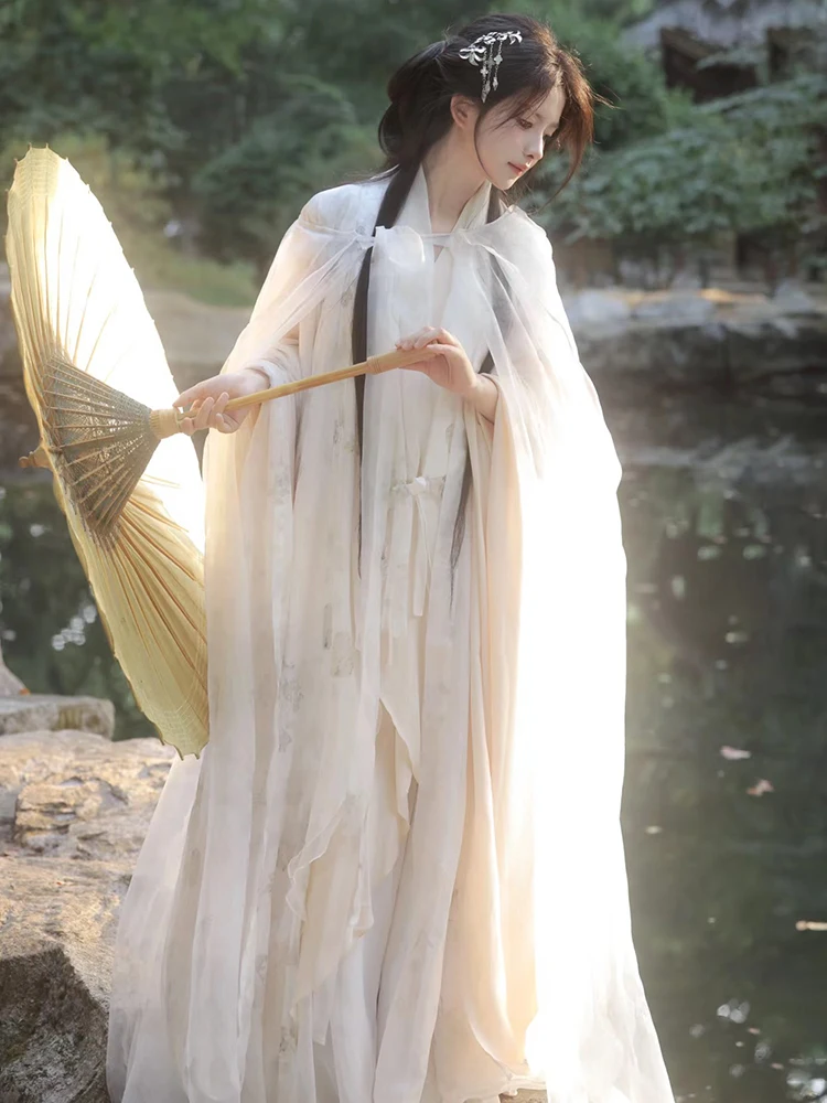 Xianqi Piaopiao Hanfu weibliches Erwachsenenfoto weißer Tüll-Kapuzenumhang Song-made antikes Kleid chinesisches traditionelles Kleid