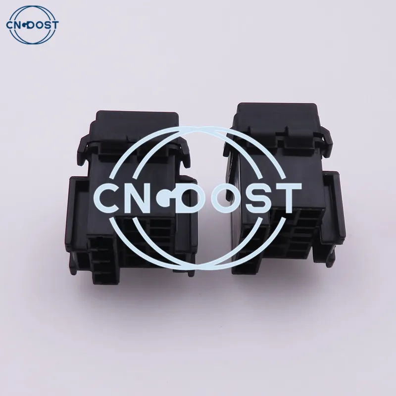 1 Set 4 Way BX2047C-1 BX2047C-2 AC Assembly Micro In-line InLine Fuse Holders Without Fuses Mini Blade Type Fuse Holder