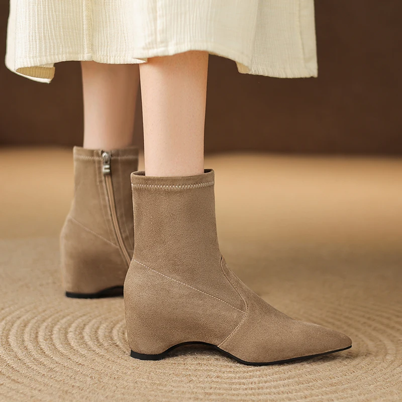 Nuevas Botas Cortas De Otoño Invierno Con Punta Puntiaguda Para Mujer, Botas De Moda Con Cierre Lateral De Terciopelo, Ajuste Delgado, Forro Afelpado Y Versátiles — -60%, 76.04€ Coupon, from 50.69€ – 60% descuento – €50.69