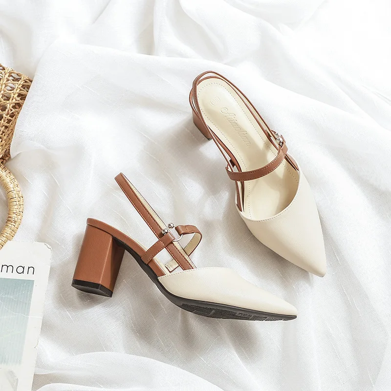 

New trendy, versatile, lightweight pointed-toe high heels with a thick heel at the back and a fashionable single shoe