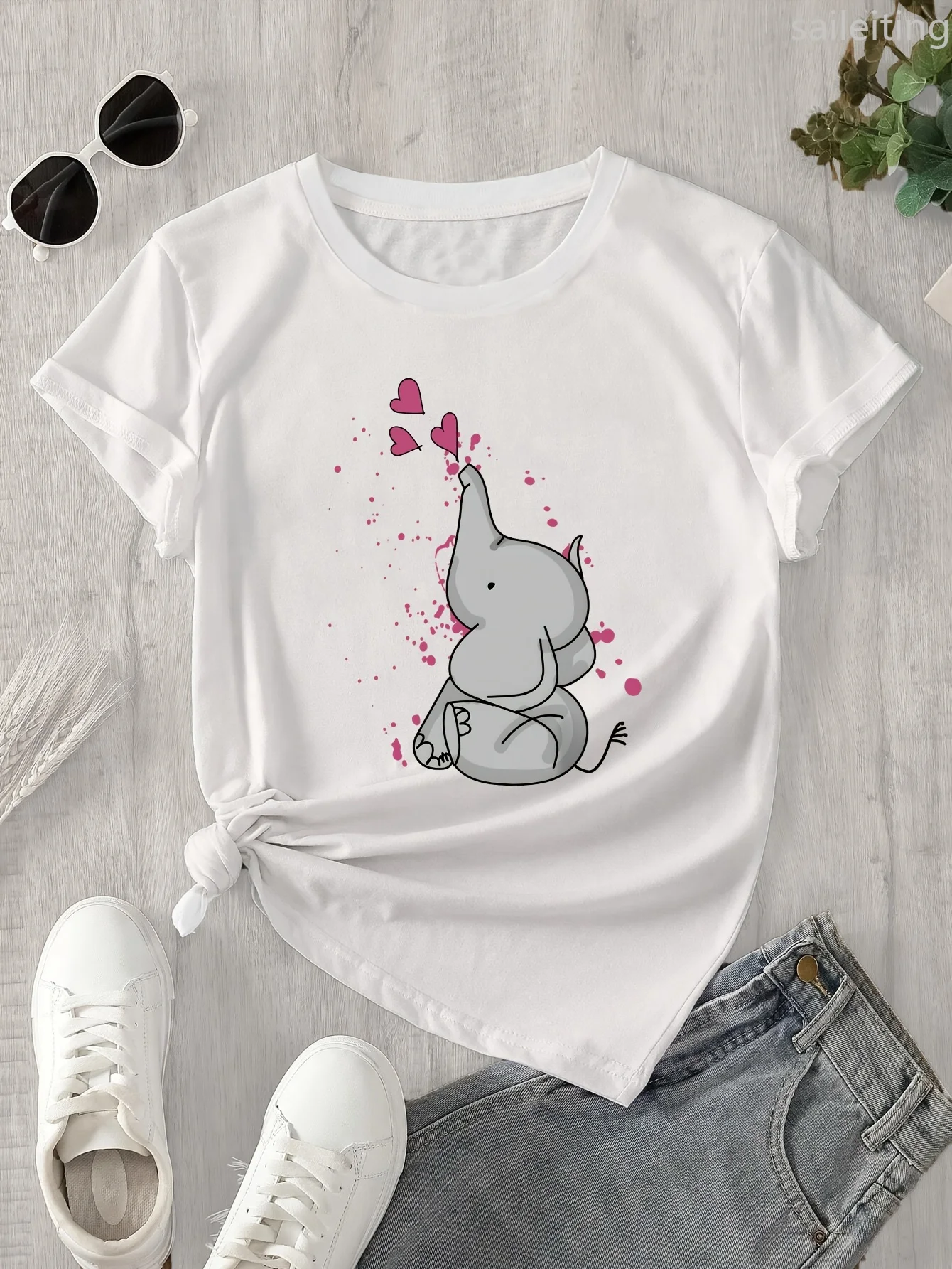 With Cute Cartoon Elephant Pink Hearts Graphic Print Women's Harajuku Short Sleeve Casual Women's T-shirt Clothing Street