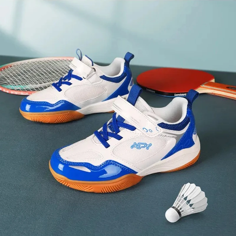 

Новые детские туфли для настольного тенниса, удобные уличные тренировочные туфли для бадминтона, универсальные теннисные туфли для мужчин и девочек