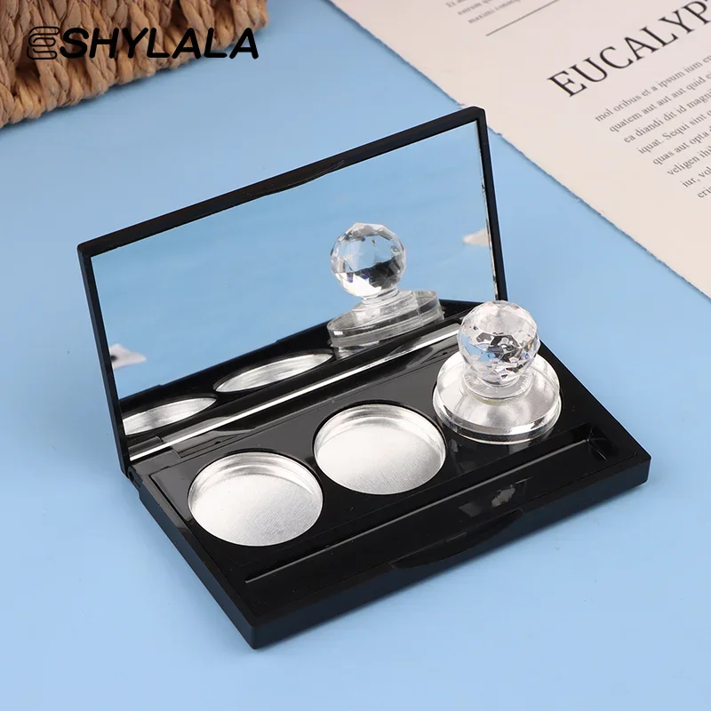 3 กริดสแควร์อายแชโดว์ที่ว่างเปล่า Palette พร้อมสติกเกอร์และแผ่นอลูมิเนียมพลาสติกคอนเทนเนอร์เครื่องสําอาง CLEAR กรณีแต่งหน้า