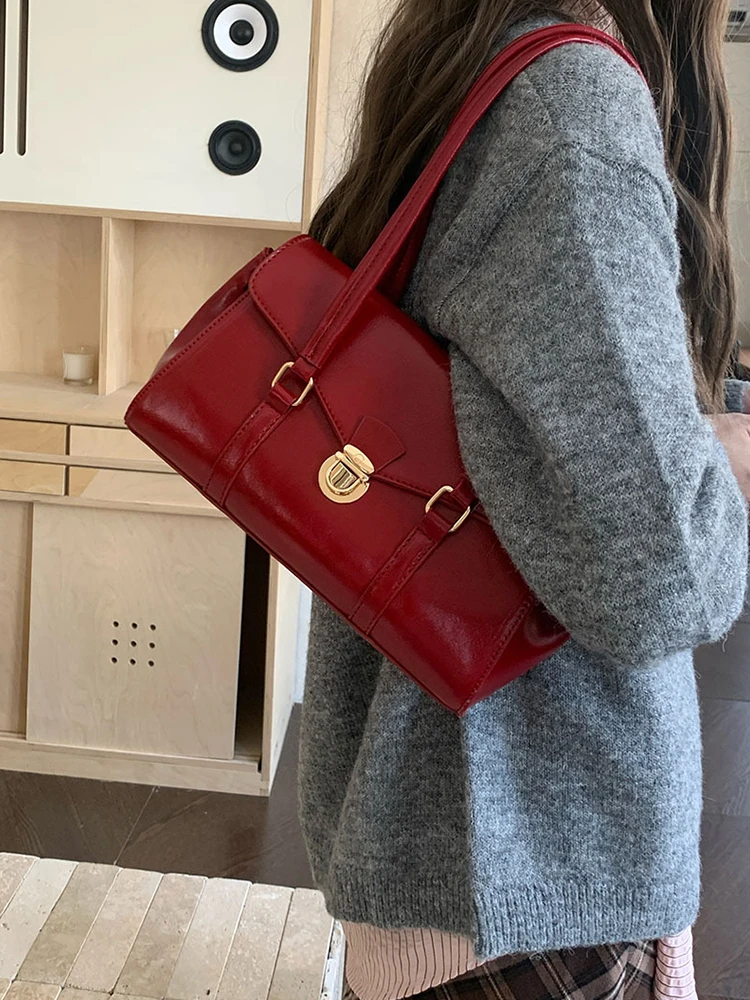 

Новая модная повседневная сумка-тоут/наплечная сумка в стиле ретро для осени/зимы 2026 года, деловая женская сумка для ежедневных поездок на работу