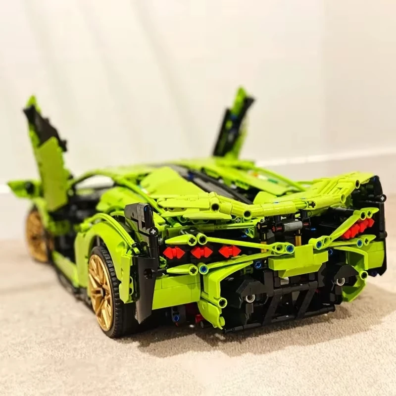 2024 New Technical Sports Car Building Blocks Green Lamborghinis Model Famous Vehicle Assemble Bricks Kid Toys For Adult Gift