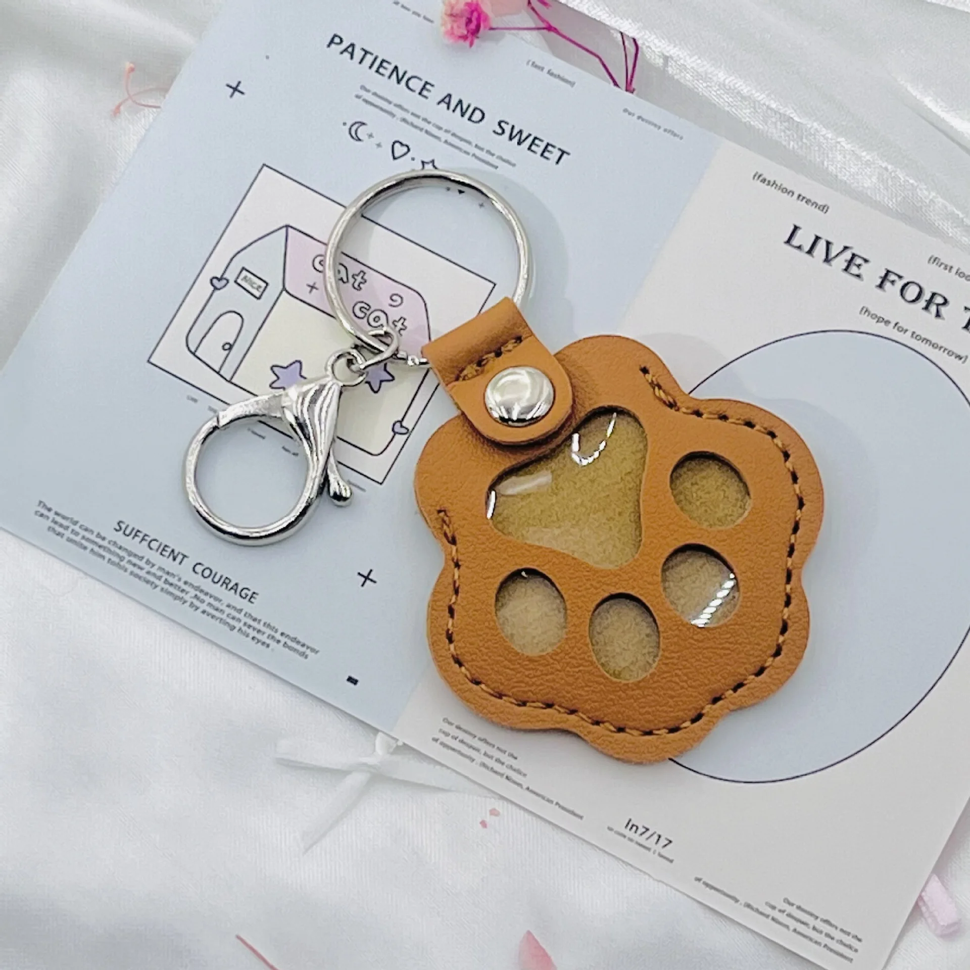Personalisierter Haustierhaar-Aufbewahrungsanhänger Schlüsselanhänger Auto-Leder-Taschenanhänger Niedlicher Schlüsselanhänger Einzigartiges Hängendes Ornament Accessoires Geschenk – Detail 11