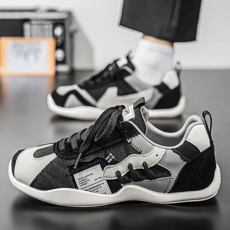 MAEDEF Mens รองเท้ารองเท้าผ้าใบกีฬารองเท้าเทนนิสสําหรับชายรองเท้าผ้าใบ Breathable ลื่นเดินชายกีฬารองเท้า