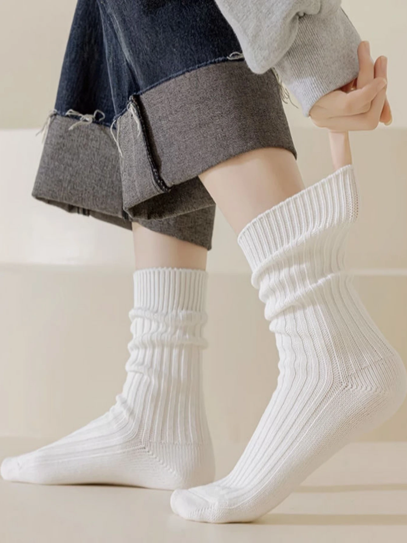 White Women Double Knit Slouchy Mid Calf Socks Plus Size Spring Summer Fall Soft Breathable Four Seasons Casual Knee High Socks