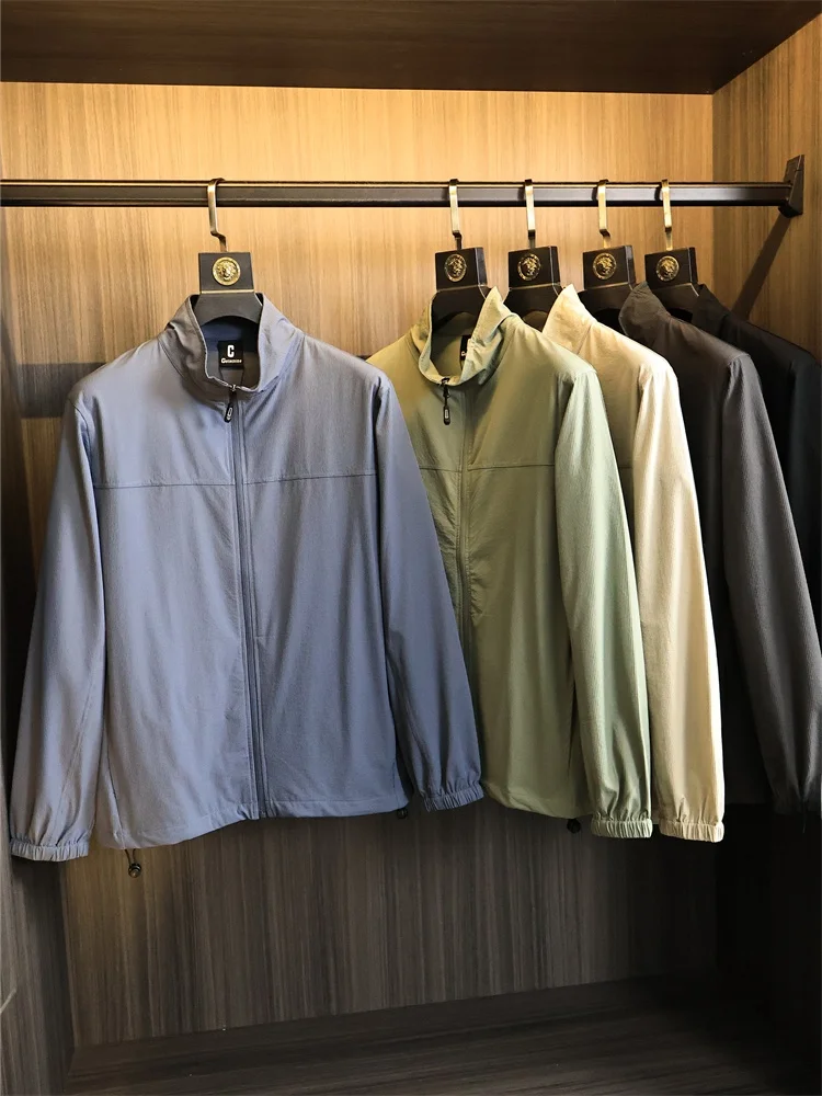 

Рекомендуемая стоимость! На открытом воздухе горной серии! Мужская тонкая верхняя одежда с вертикальной текстурой на молнии весна-лето 2025 года