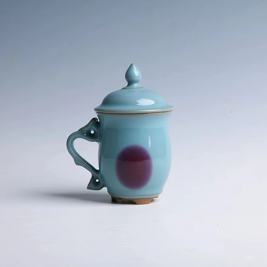 

Jun Kiln Song Dynasty Elegant Charm Sky Blue Glaze Purple Red Spot Original Mineral Ruyi Handle Cover Mug Master Dong Shaoxu