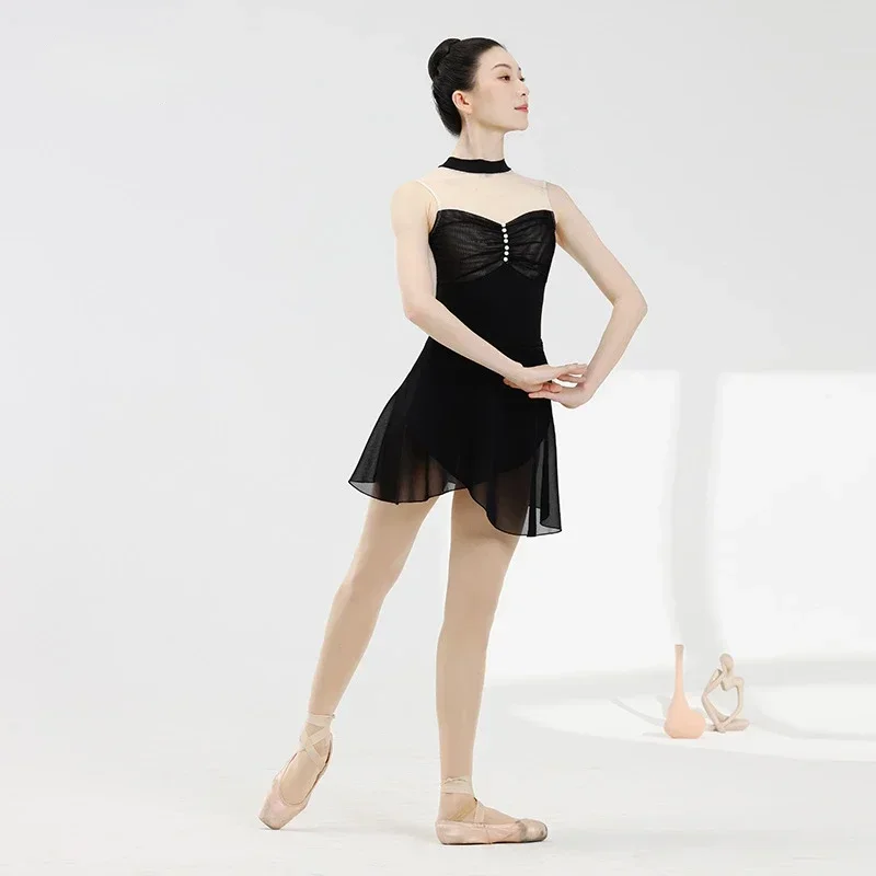 

Women Ballet Dance Leotards Turtleneck Sleeveless Gauze Splicing Pearl Decoration Elegance Leotard Skate Dancing Swimwear