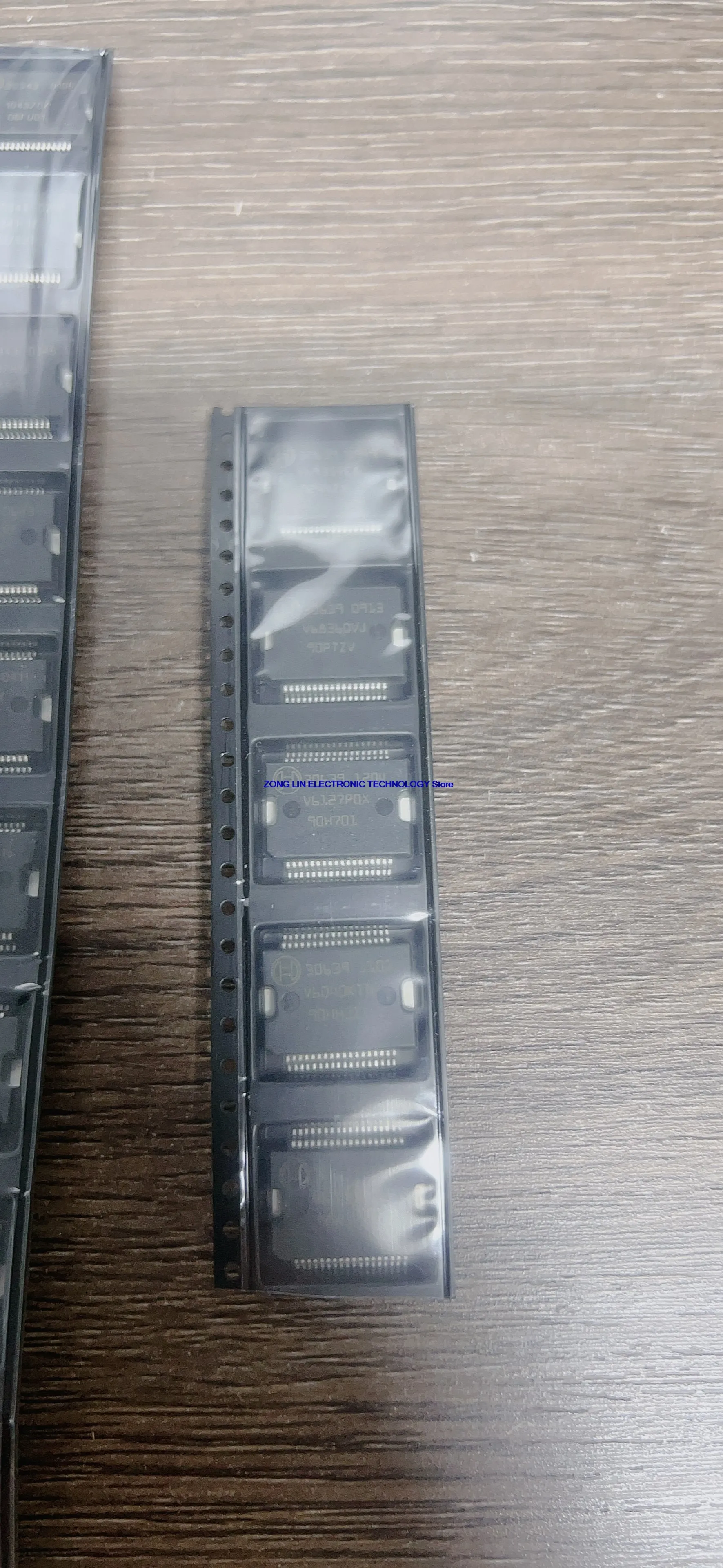30343 30682 30639 30529 HSSOP36 computer board power chip automotive computer board vulnerable chip IC import       2PCS -1lot
