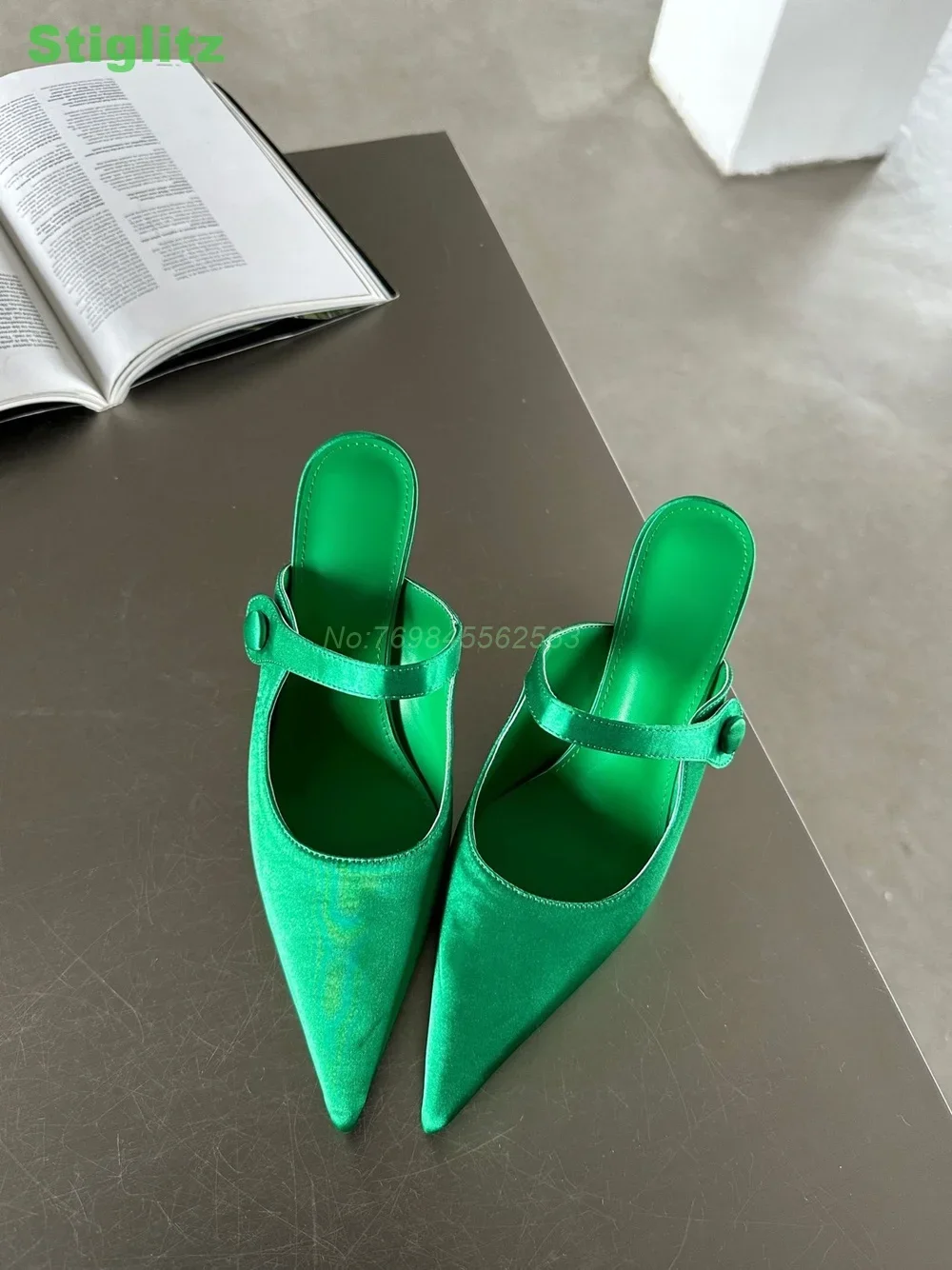 女性用バックルストラップシューズ,サテンスリッパ,丈夫なヒール,滑り止め,エレガント,先のとがったつま先,浅い日常のスティレット,新しいコレクション2024