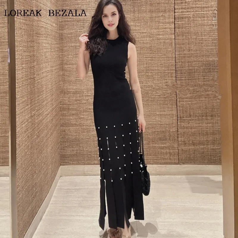 

Black Knitted Dress Elastic Long fashionable /elegant 2025 Spring/Summer beaded tassel dress slim fit sleeveless dress