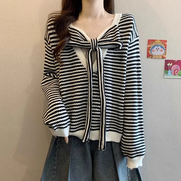 

Womens Top Spring and Autumn Korean Version Bow Stripe Long Sleeved Base Knitted Shirt Casual and Stylish Daily Temperament Wear