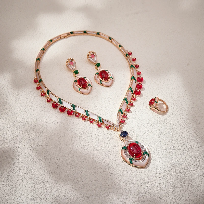 

Модное стильное ожерелье, серьги, инкрустация кольцом, кубический циркон, синтетический рубин, перламутр, малахитовый кулон, вечерние комплекты ювелирных изделий