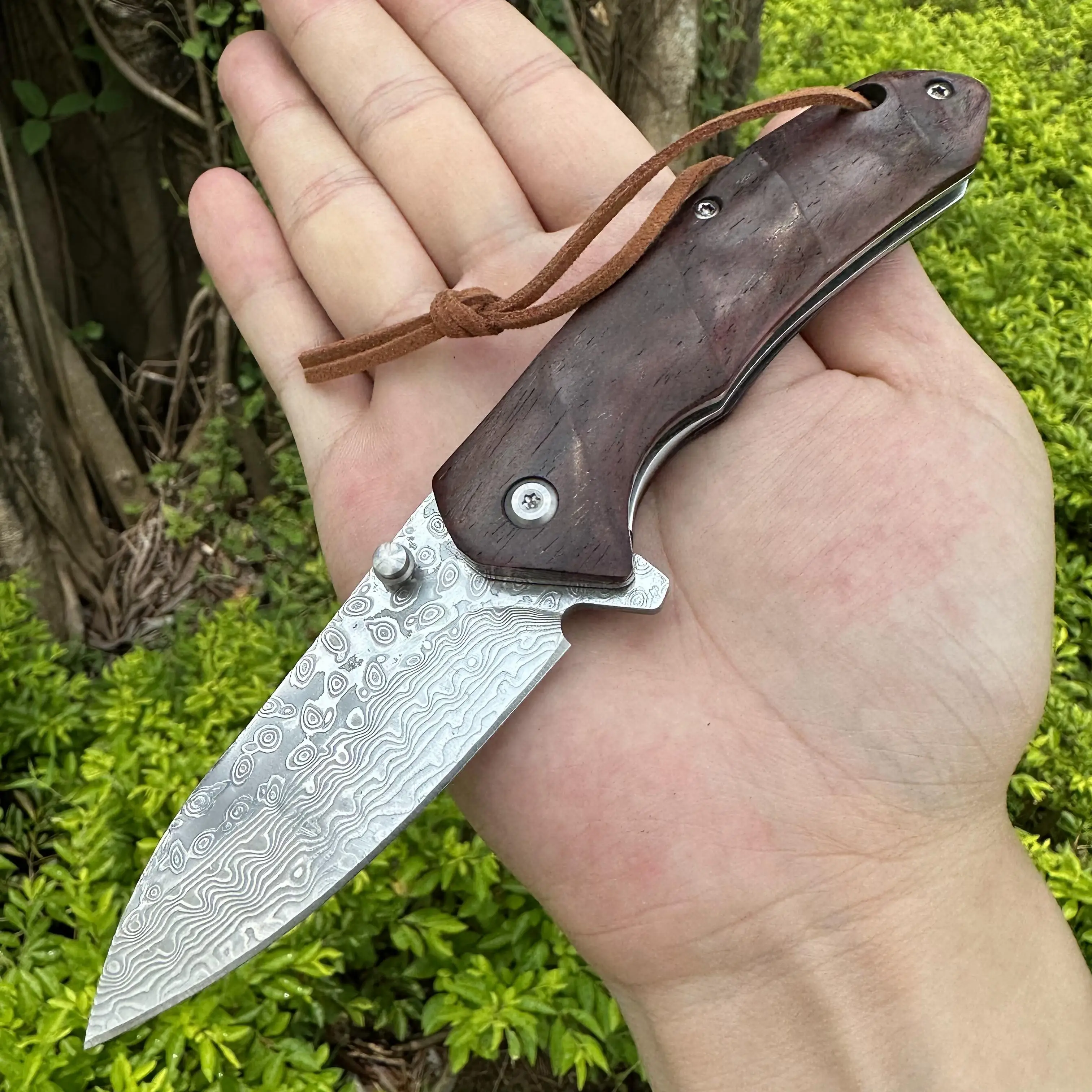 Imagem -05 - Topwell-handmade Damasco Faca de Bolso Rolamento de Esferas Abertura Rápida e Suave Confortável Sandalwood Handle Edc Camping Vg10