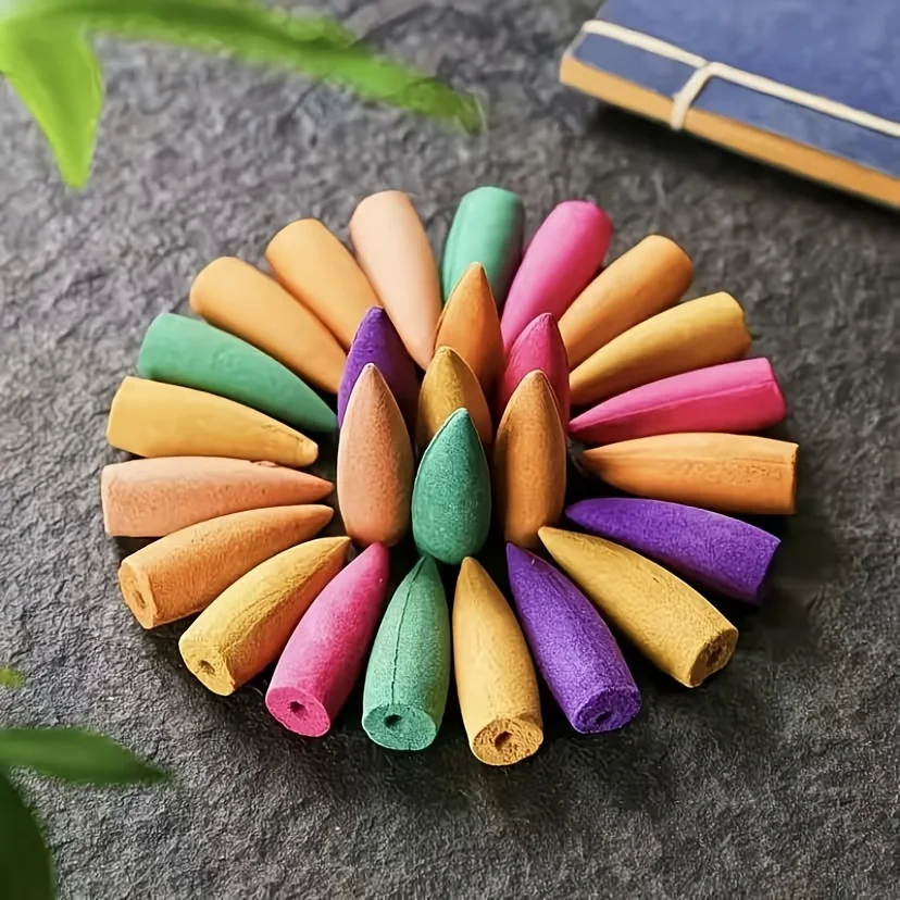 Large High-Quality Natural Backflow Incense Cones, 3.4cm High, with a Mix of 9 Fragrances Including Jasmine, Lemon, Lavender, Lemongrass, Tulip, Mint, Green Tea, Agarwood, Rose, Etc., with a Rich Aroma That Lasts for a Long Time, Creating an Aesthetic Smoke Effect, Suitable for Purifying the Air, Meditation, Yoga, Reading, Etc