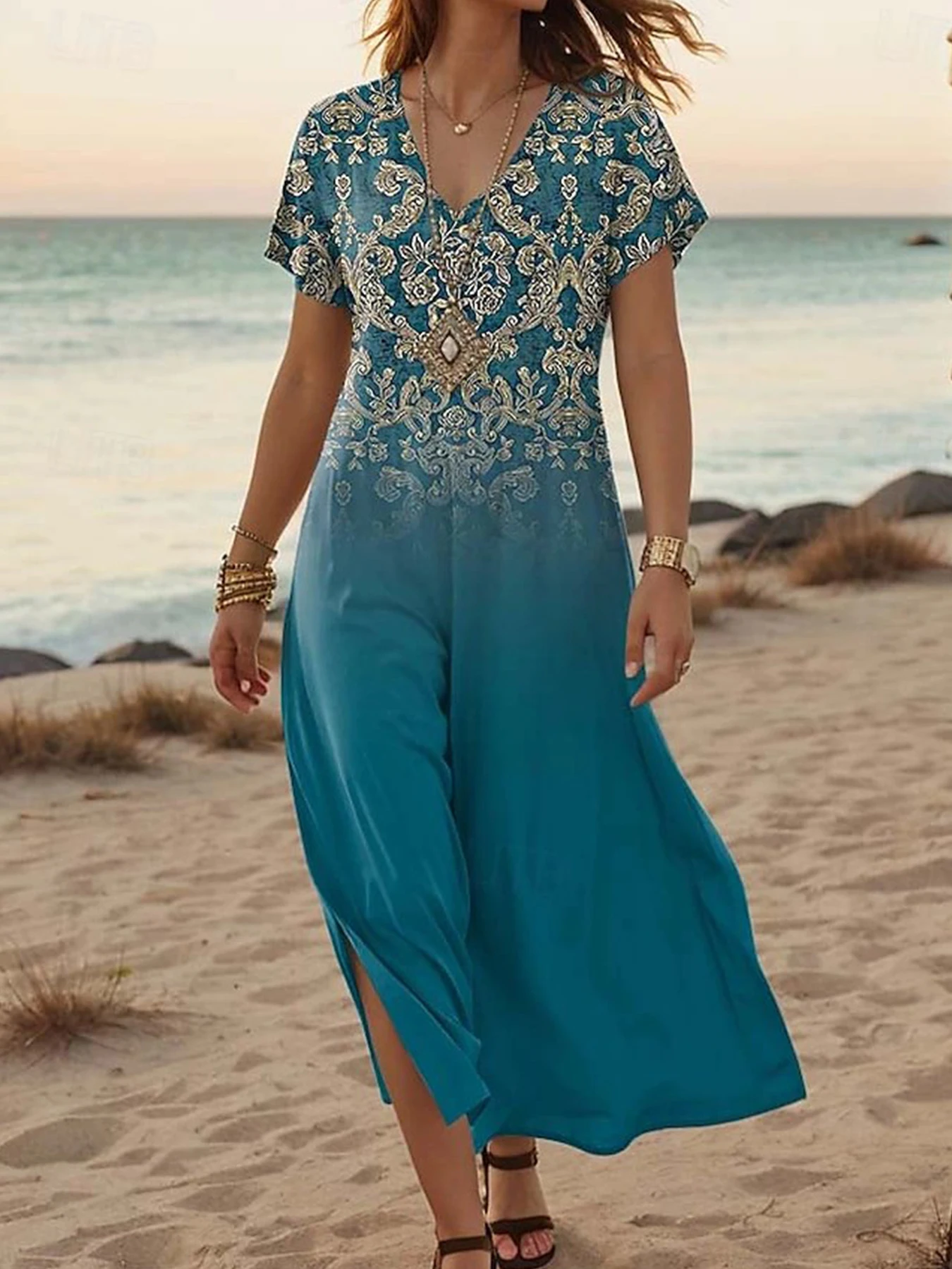 فستان ماكسي نسائي أنيق صيفي كاجوال بأكمام قصيرة فستان صيفي على شكل حرف A ورقبة على شكل V مطبوع للشاطئ فستان تي شيرت موضة 2025