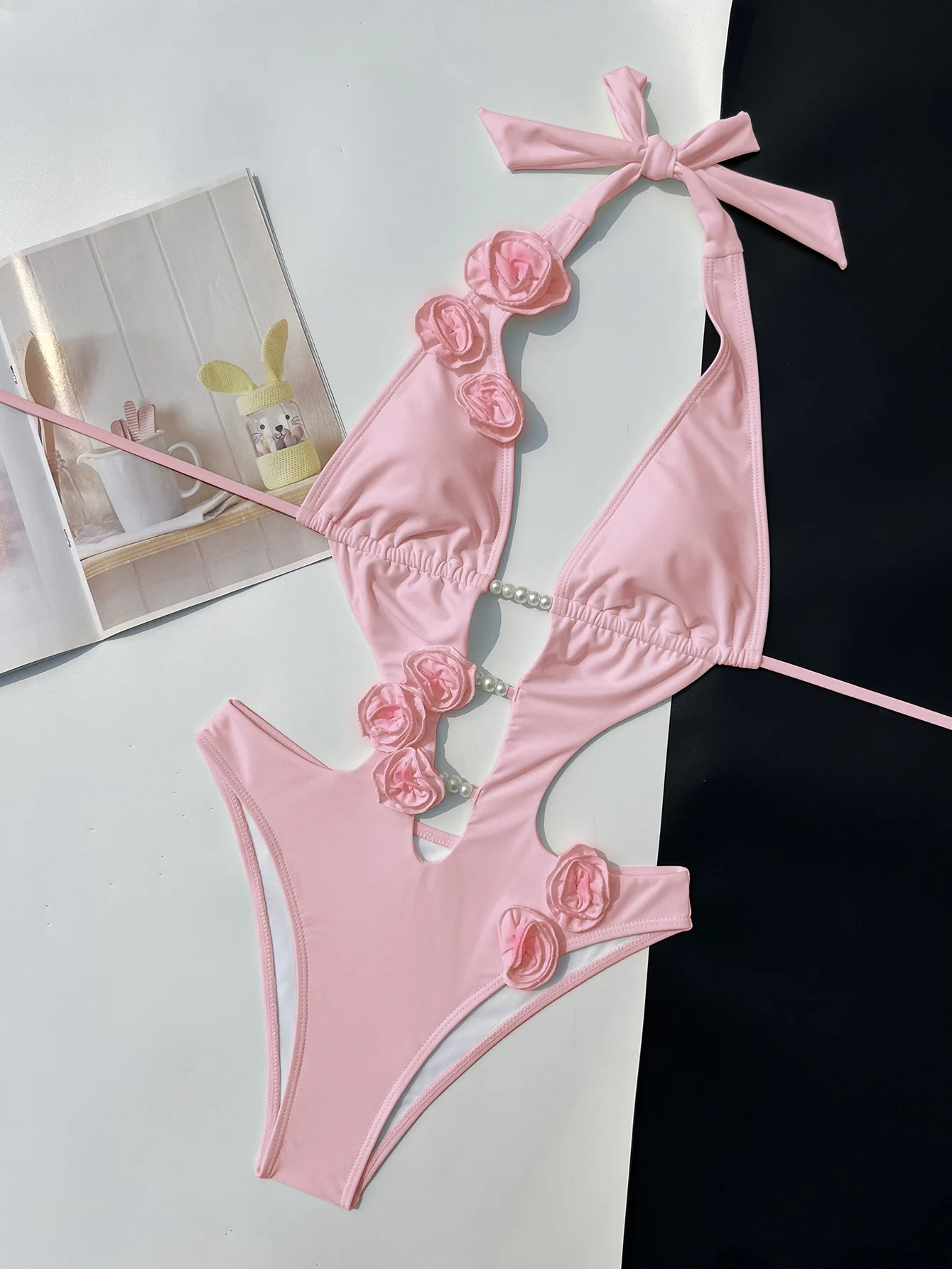 Sexy 3D Flower One Piece Swimsuit High Cut Bathing Suit For Women Pearl Beaded Swimwear Cut Out Monokini Swimming Suit Bather