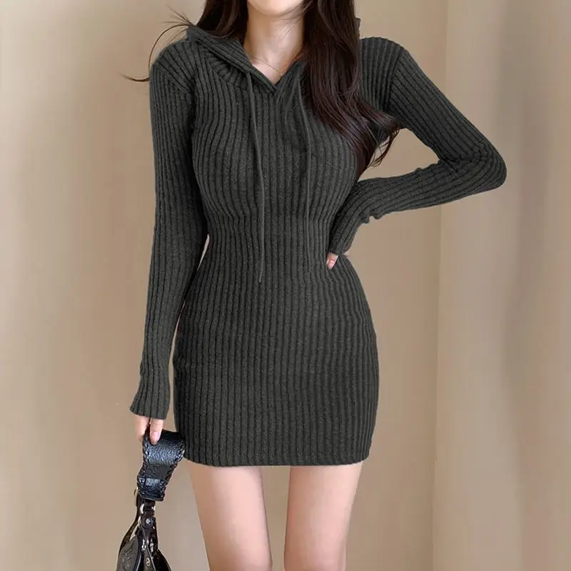 Hooded Knitting Dress 2024 Spring New Slim Fit And Slim Korean Mature Women'S Style Pure Black Wrapped Hip Skirt