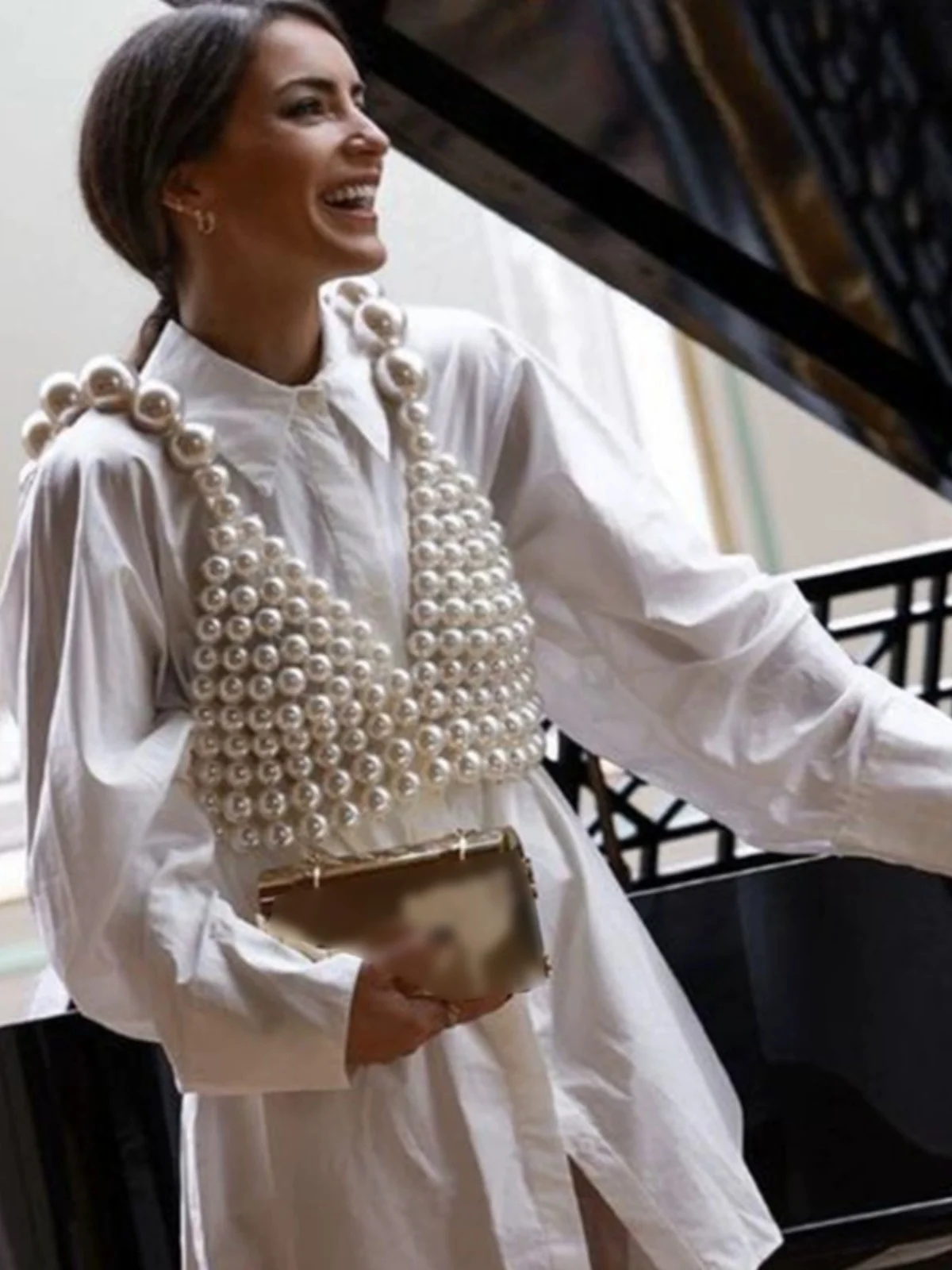 

Сексуальный топ на бретелях с жемчужным ремешком, женский укороченный топ Faion ort, сексуальный укороченный топ с жемчугом, облегающий летний женский жилет